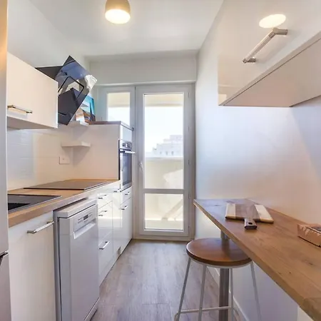 T2 - Le Vadon, Bord De * Saint-Raphaël