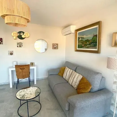T2 - Le Vadon, Bord De Apartament *
